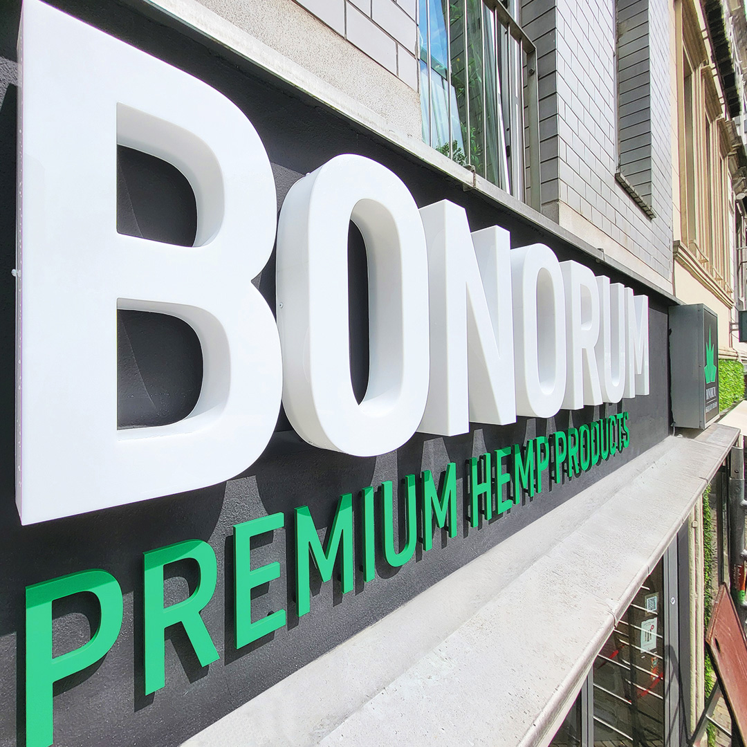 3D-Buchstaben für BONORUM: Premium-Beschriftung für Premium-Produkte in Köln Nippes